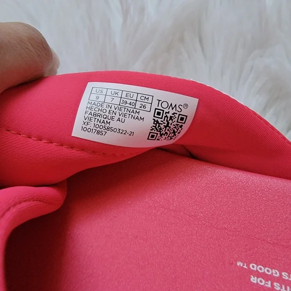 🔥SALE🔥 TOMS Women's, Alpargata Crossover Hot Pink Sandal size 8.5 - Picture 7 of 10